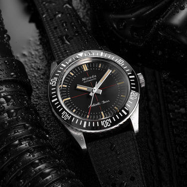 Antarctic Diver No Date - Nivada Grenchen