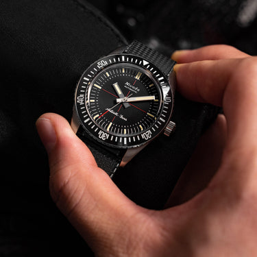 Antarctic Diver No Date - Nivada Grenchen