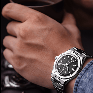 F77 Black No Date - Nivada Grenchen