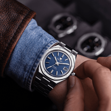 F77 Blue With Date - Nivada Grenchen
